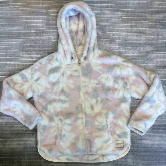 Calvin Klein Jackets & Blazers - Calvin Klein Pink and White Fleece Jacket
